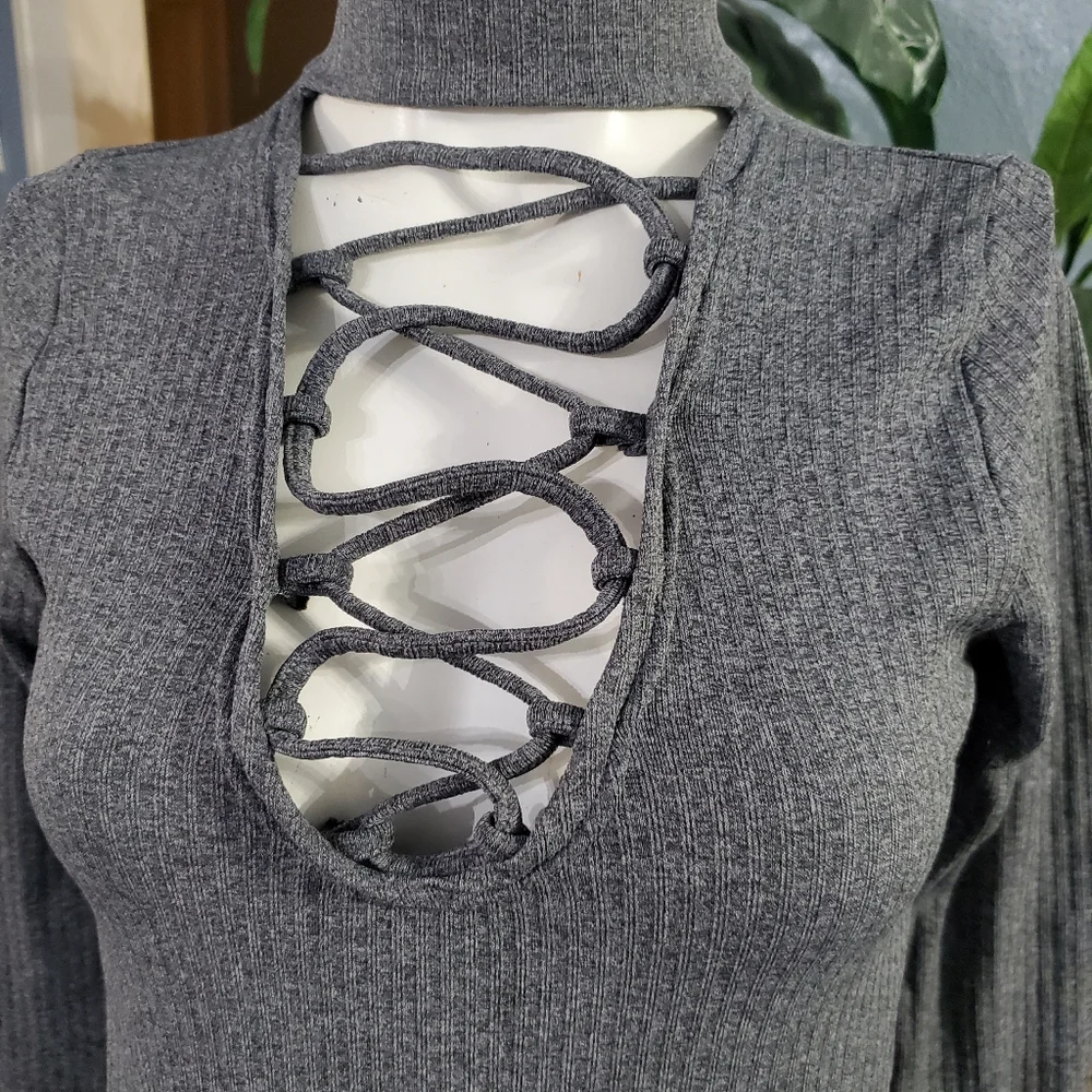 Gray Longsleeved Choker Neckline Caged  Bodysuit New Mix S-M - Picture 8 of 9